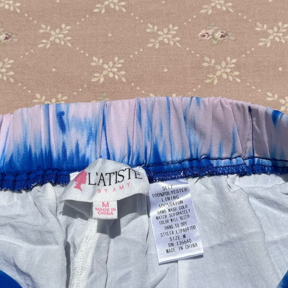 L’atiste by Amy Summer Two Piece Set Size Medium - Picture 6 of 7